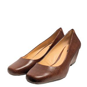 Alex Marie Women Brown Faux Croc Geniune Leather Wedge Heel Slip On Shoes Size 8